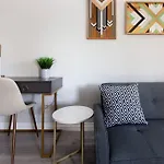 Beautiful & Cozy 1 Bedroom 1 Bath In The Westshore
