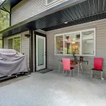 Modern Home In Victoria, Bc