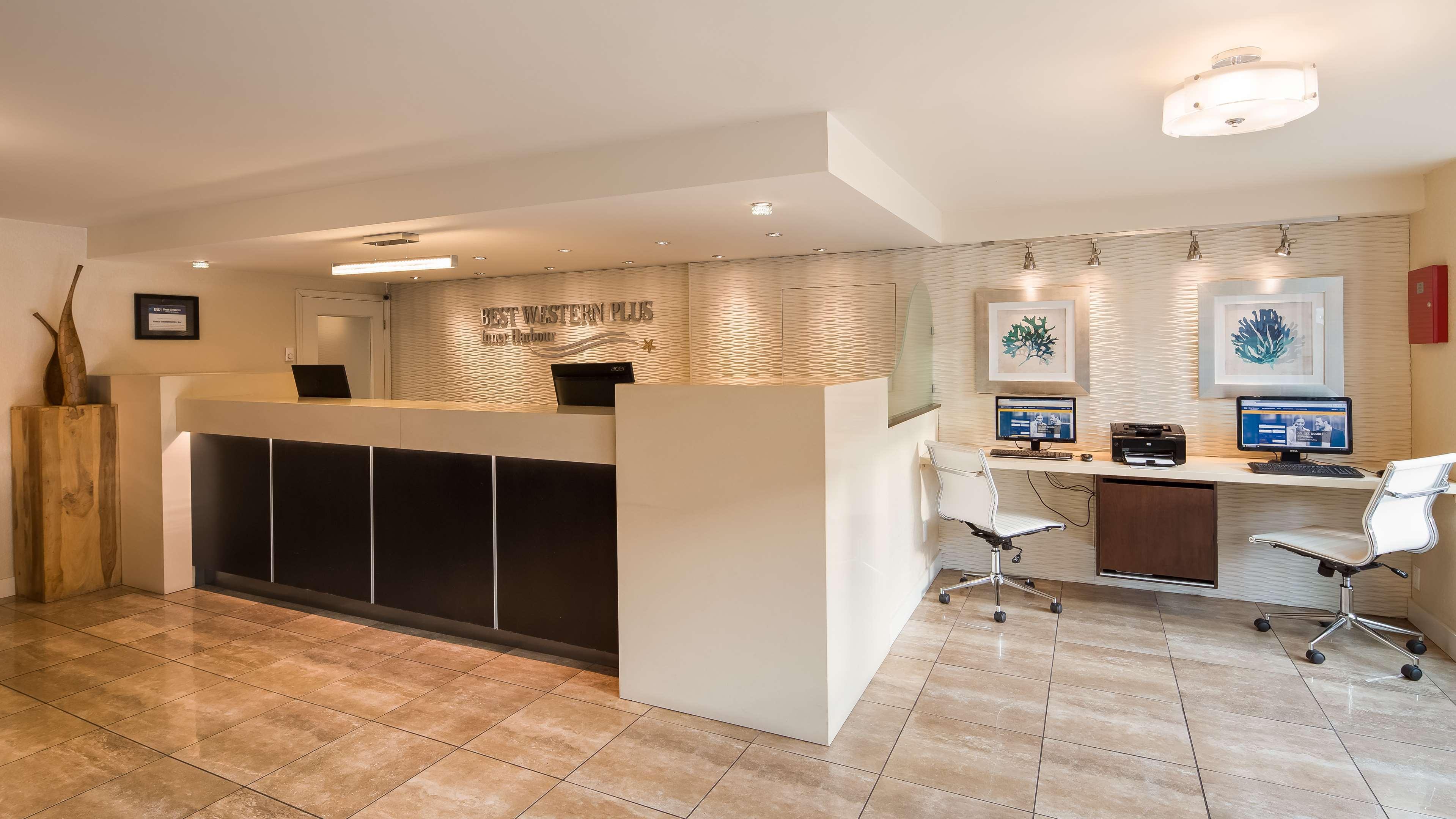 Western Inner Harbour Hotel