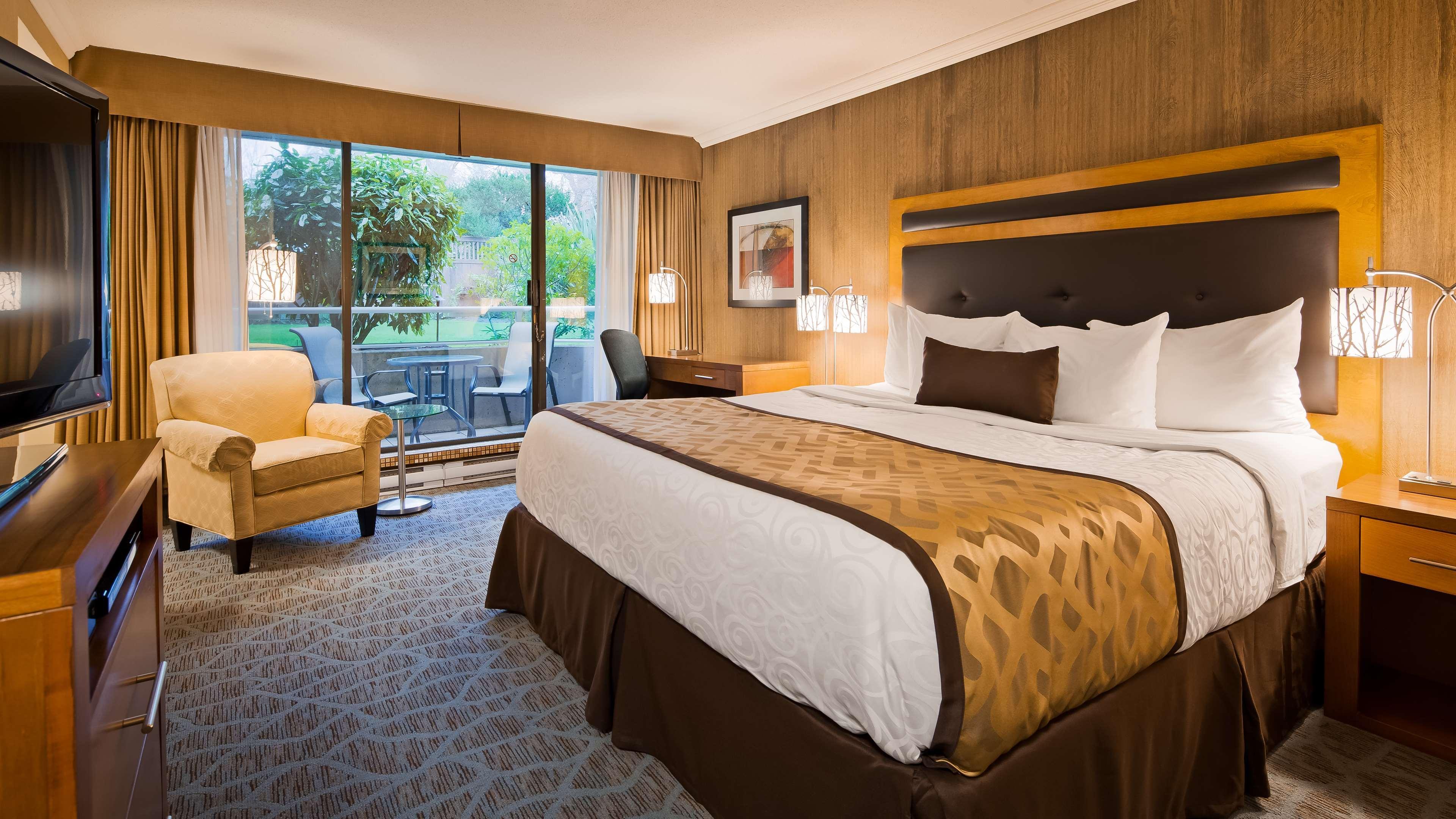 Western Inner Harbour 3* Victoria