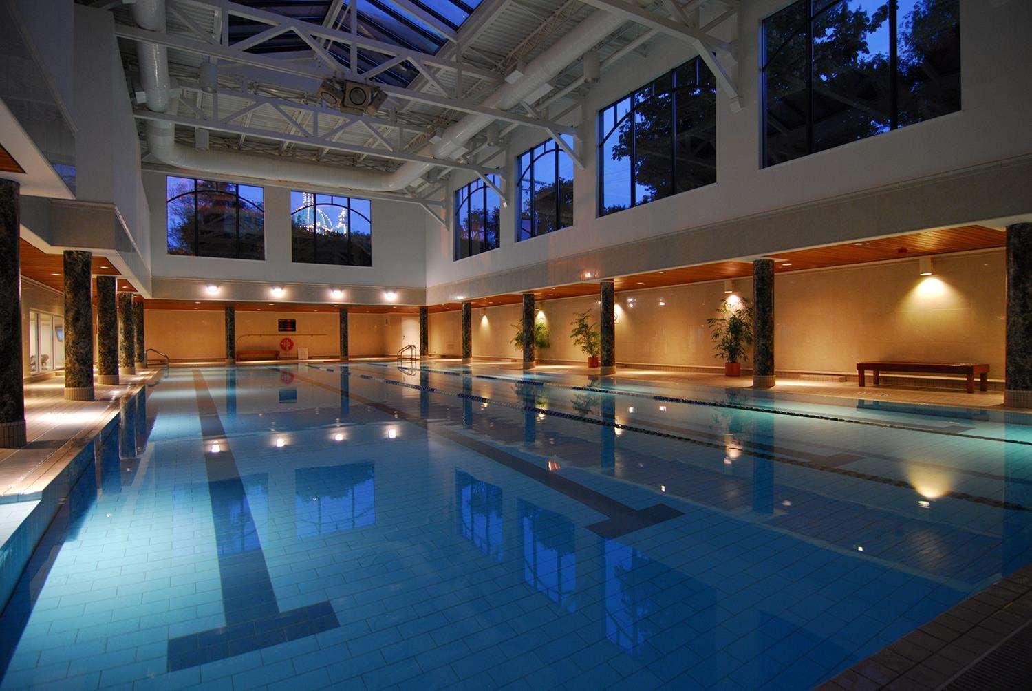 Grand Pacific Hotel 4*