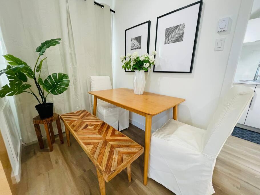 Apartment Stylish Cozy One Bedroom Studio With Free Parking Victoria