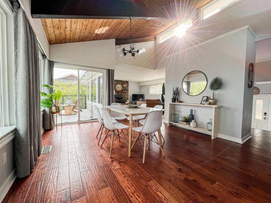 Sunrise Escape - Close To The Beach!