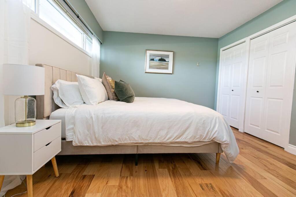 Sunrise Escape - Close To The Beach!