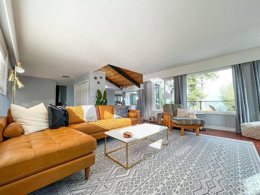 Apartment Sunrise Escape - Close To The Beach! Victoria