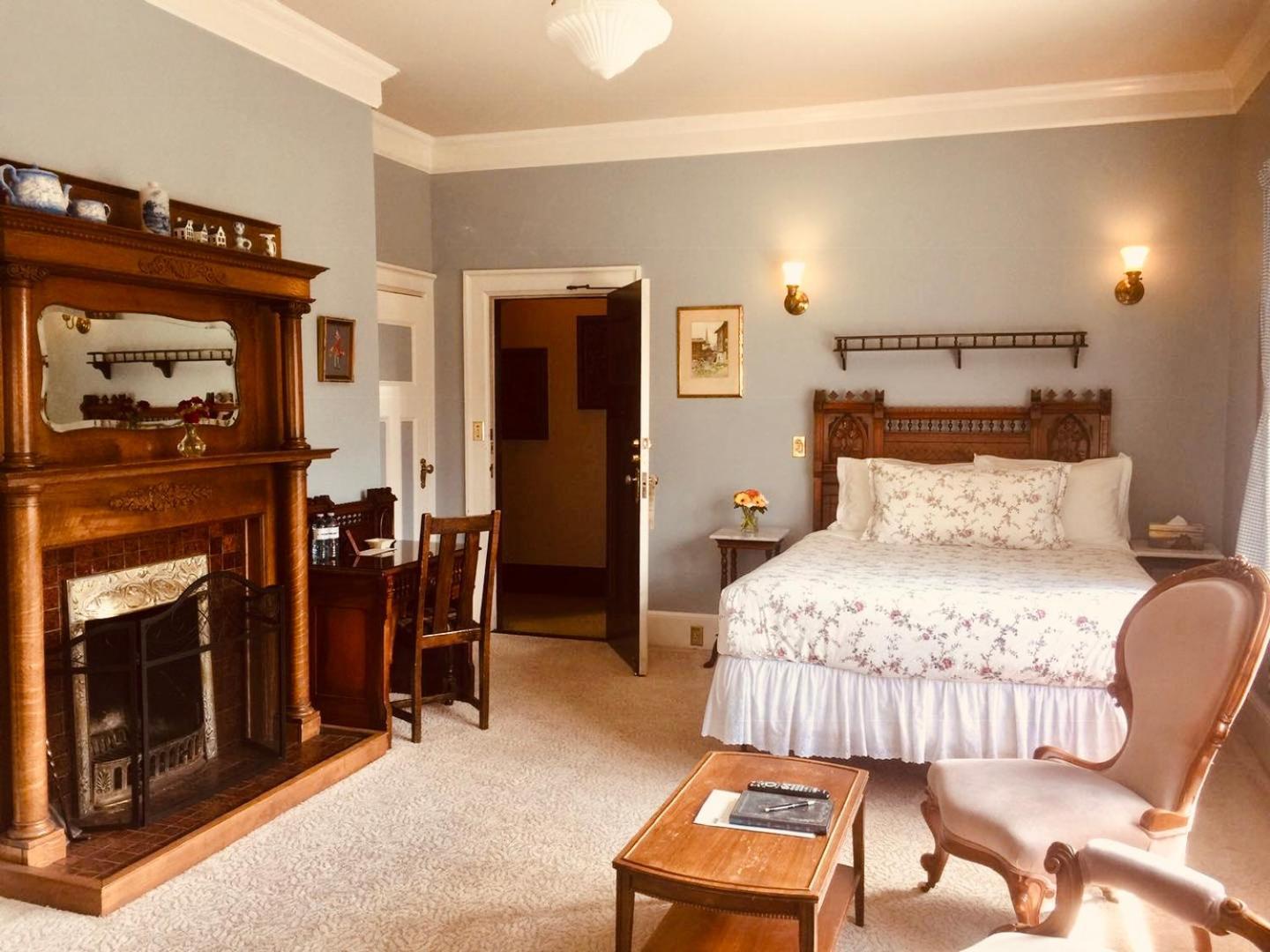 Beaconsfield - Bed & Breakfast Victoria