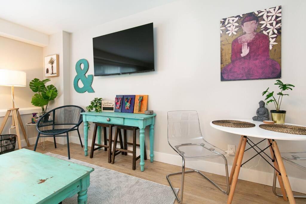 Stylish 1 Bedroom With Access Apartment