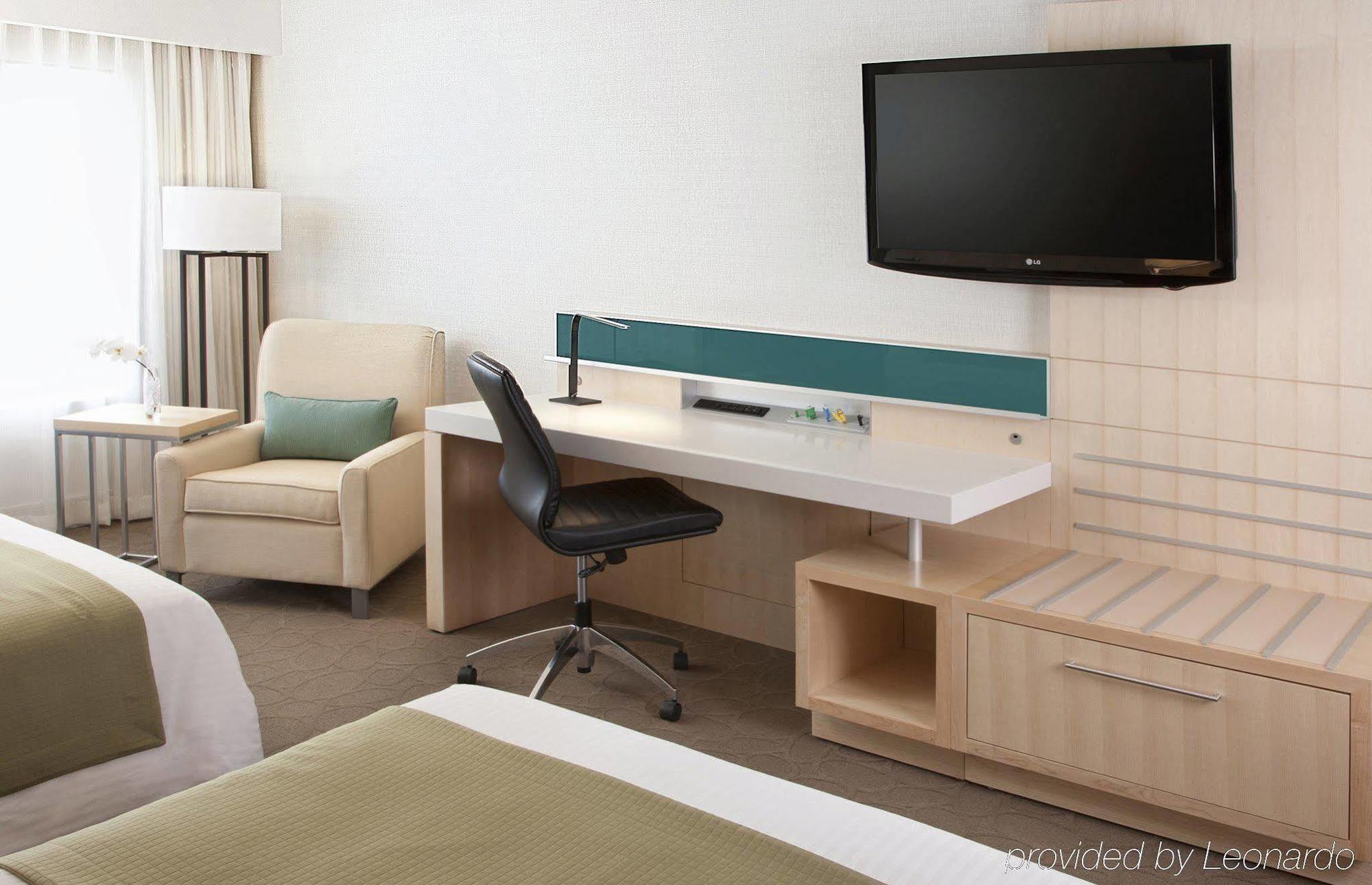 Resort Delta By Marriott Ocean Pointe Victoria