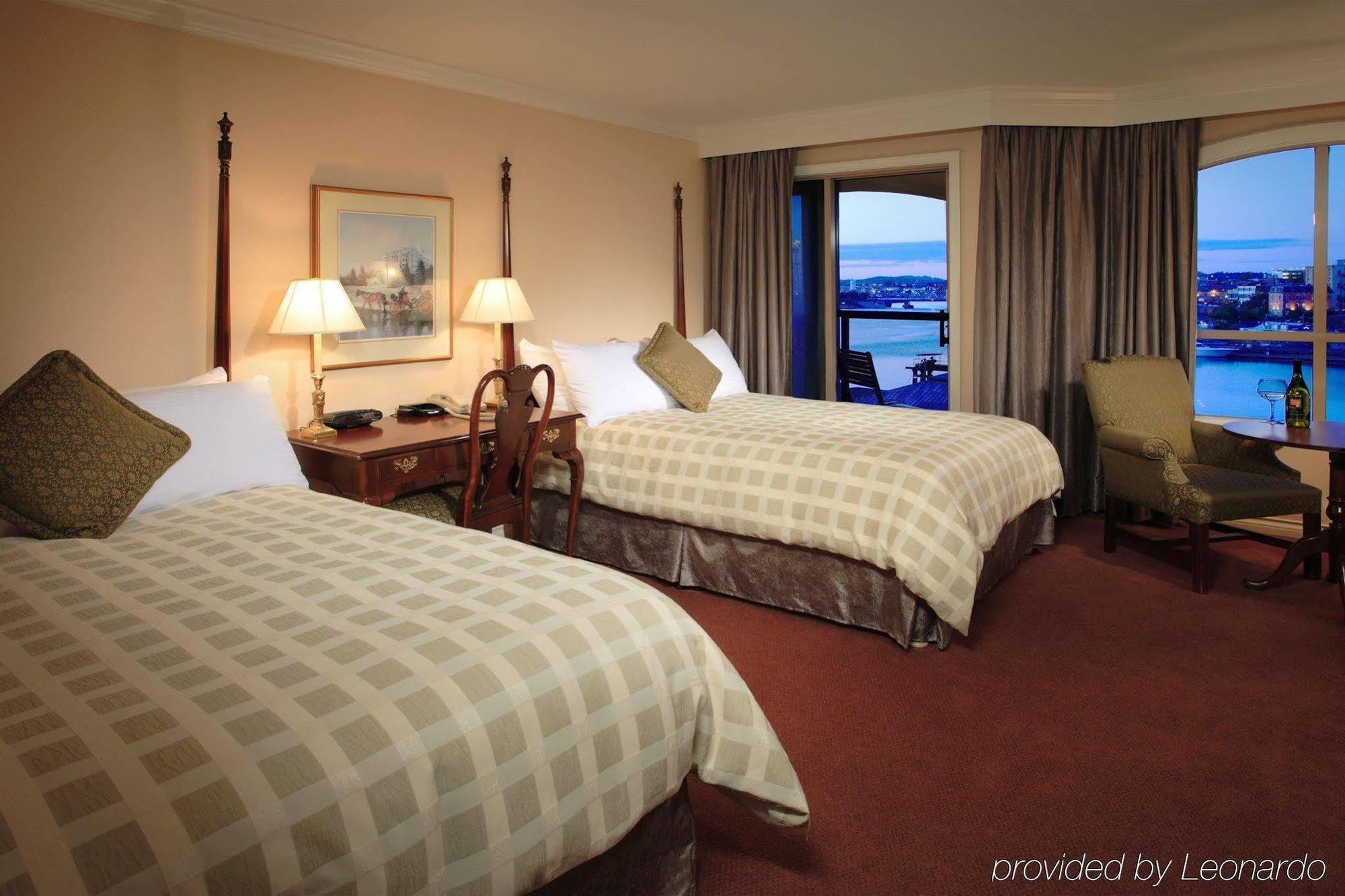 Grand Pacific Hotel 4*