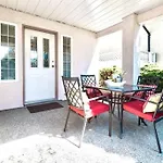 Monthly Furnished Bright Beautiful 3Bedroom Suite