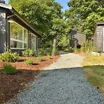 The Bayside Cottage