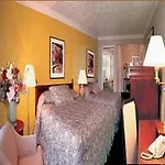 Travellers Inn - Douglas/Blanshard