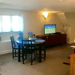 Oak Bay Guest House