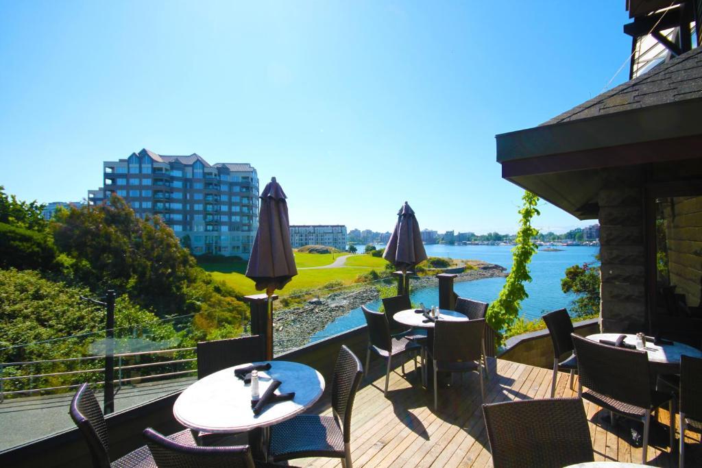 Inn Spinnakers Gastro Brewpub & 4*