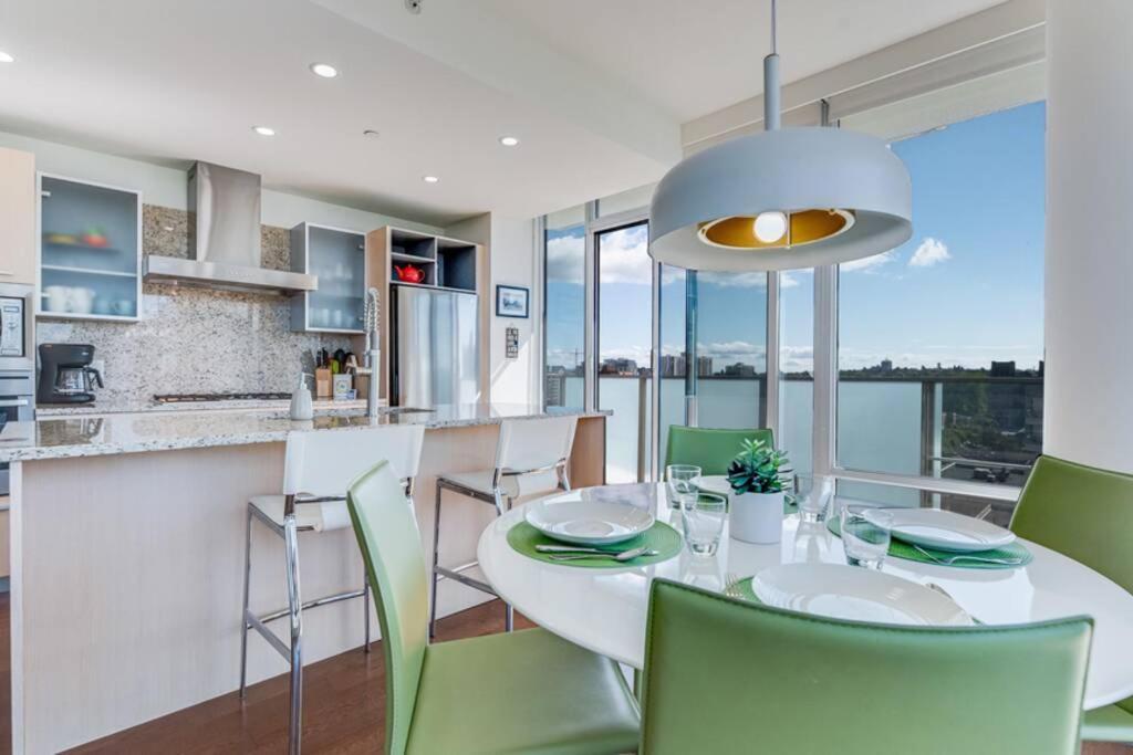 Salish Sights At The Falls- 2 Bed W/stunning Views Apartment *