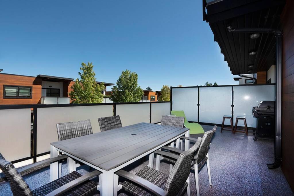Holiday home Cedar Hill Sunlit - Bright Spacious & Modern Victoria