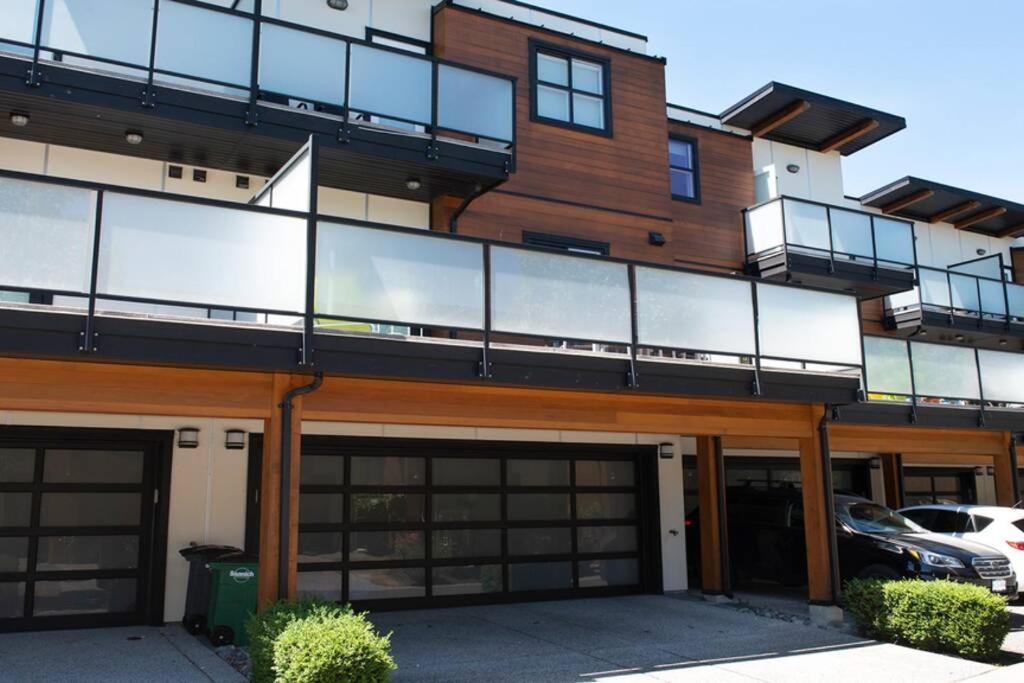 Holiday home Cedar Hill Sunlit - Bright Spacious & Modern