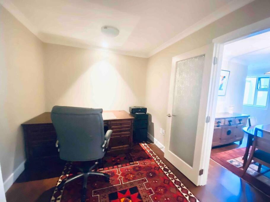 Amazing Location 2 Bedroom Minutes From Downtown Apartamento *