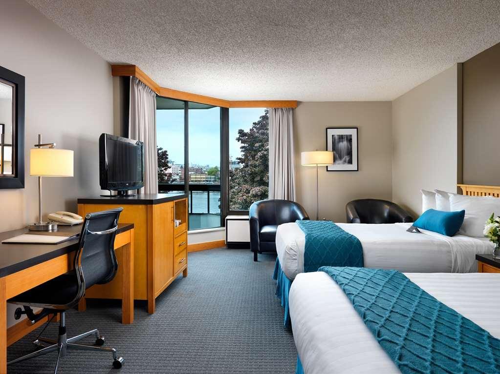 Hotel At Laurel Point 4*