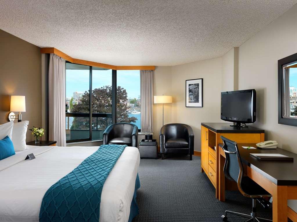Hotel At Laurel Point Victoria