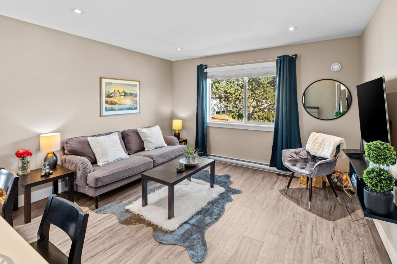 Pullet Place Oasis By Iris Properties!