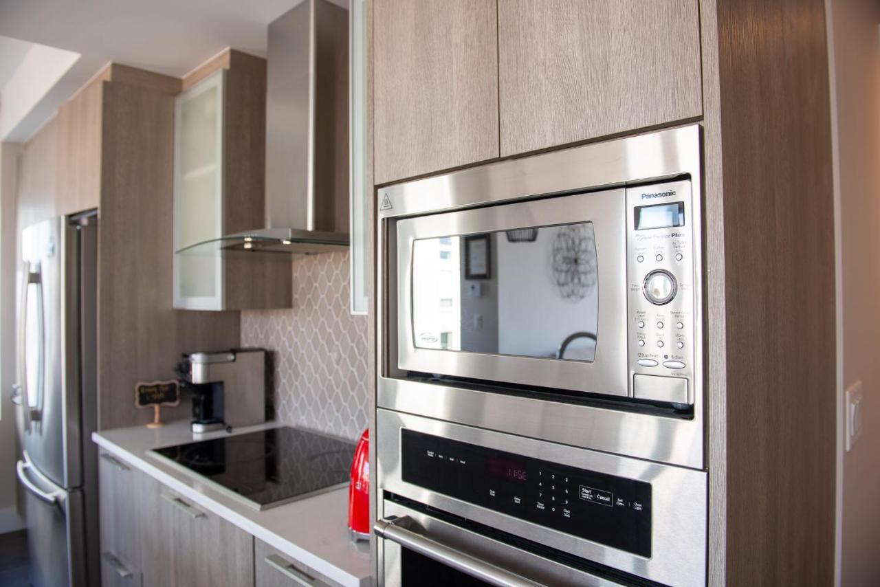 Modern And Spacious 2 Bedroom Downtown With Ocean Views Apartment Victoria