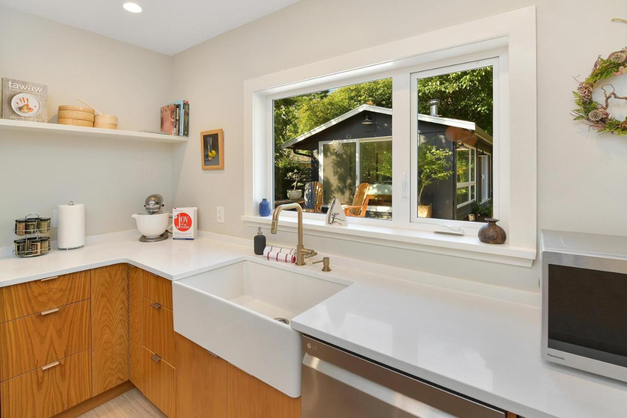 The Bayside Holiday home North Saanich