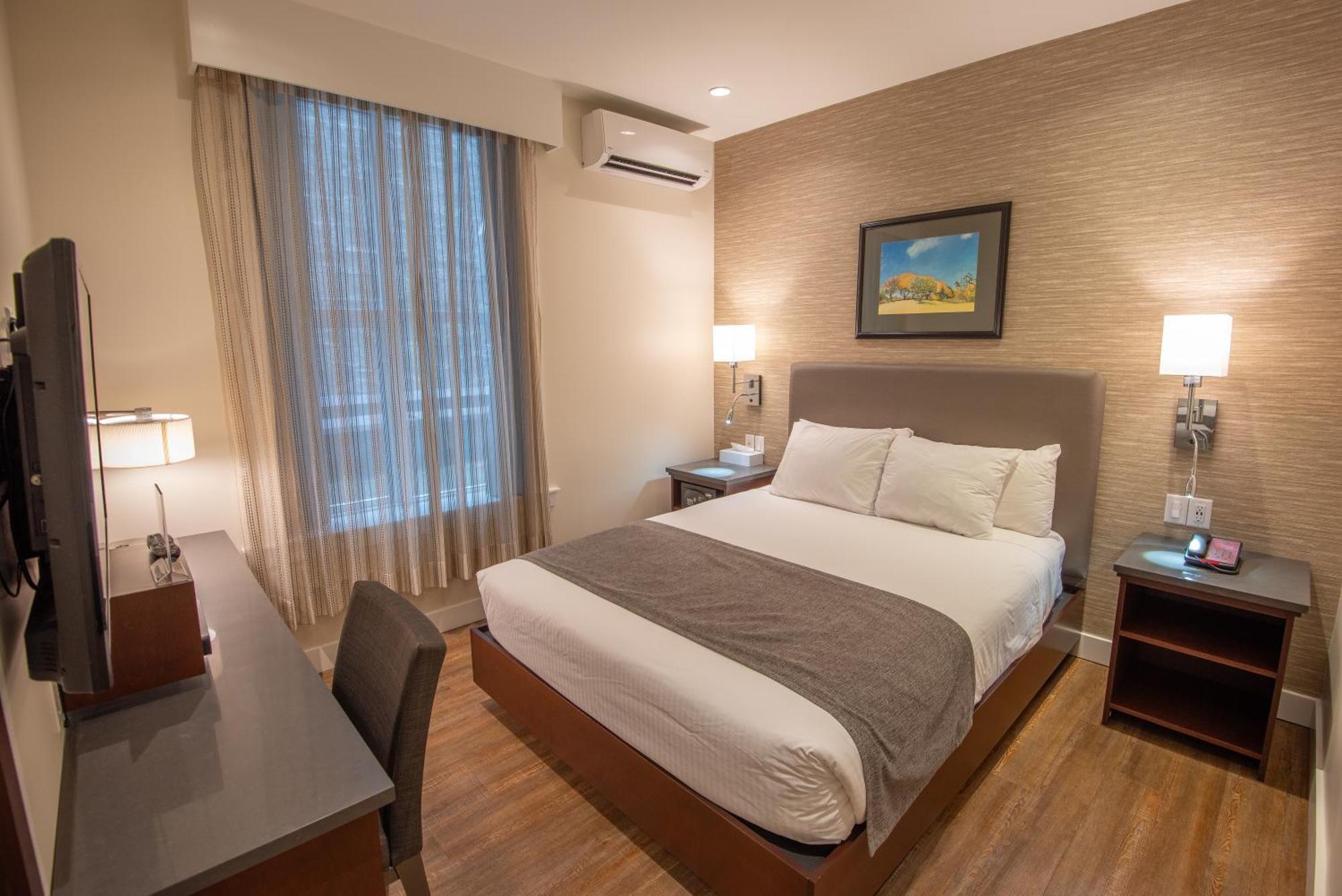 Hotel Strathcona