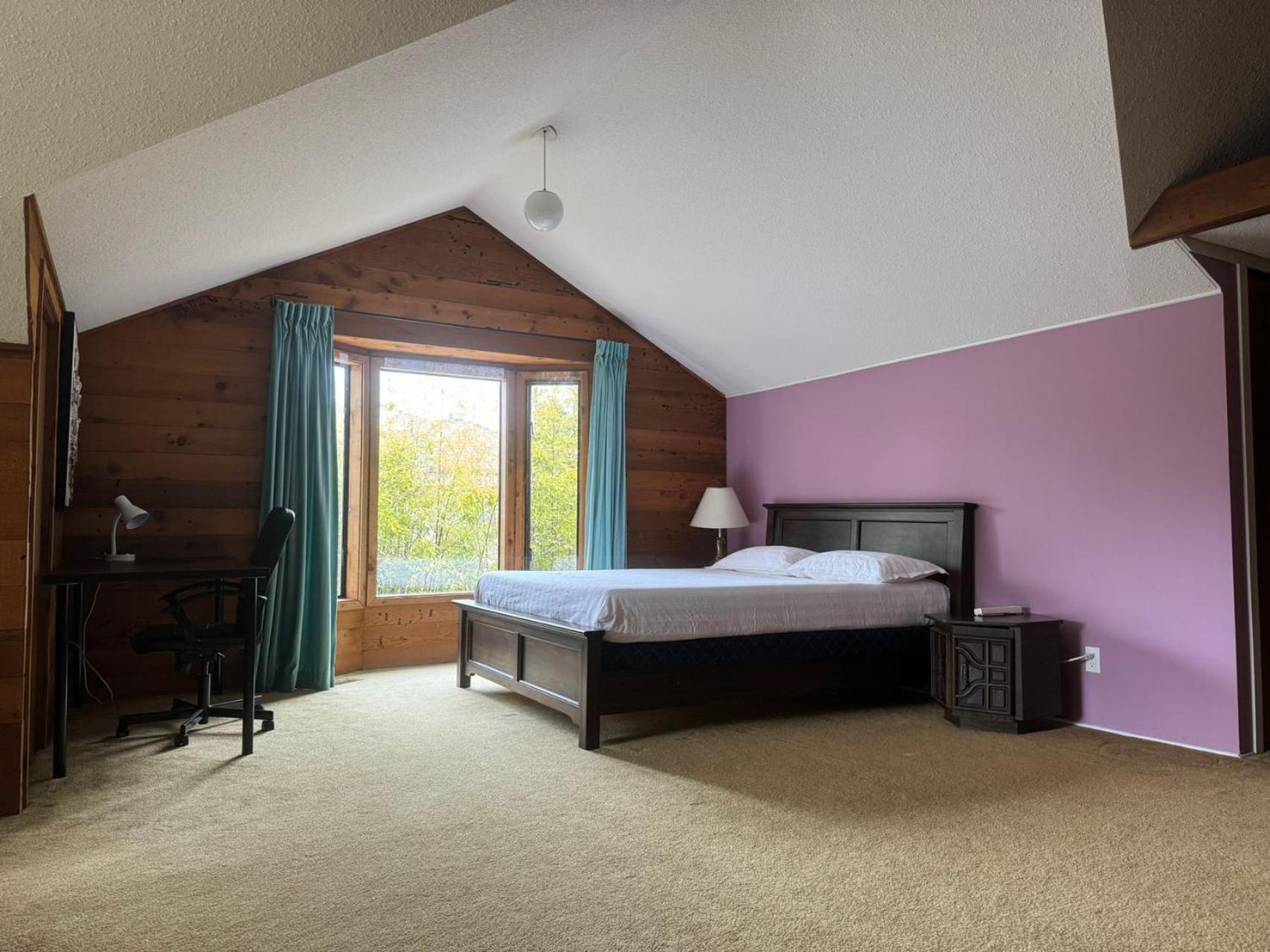 Casa de hóspedes Jason House - Immaculate In A Quiet Seaside Neighbourhood Near Uvic Victoria
