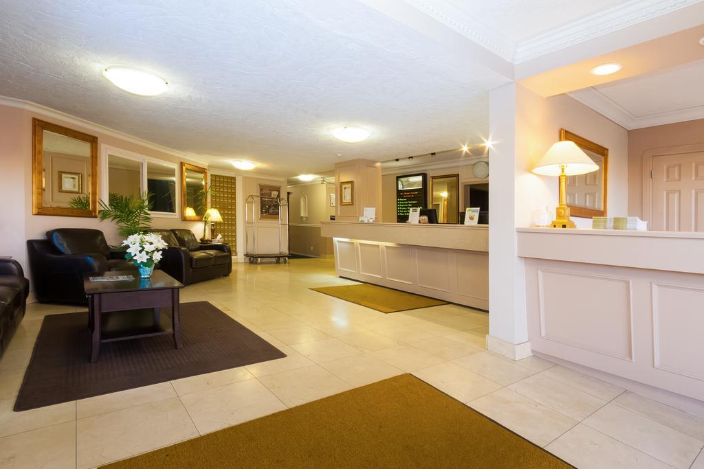 Tally Ho Hotel Victoria