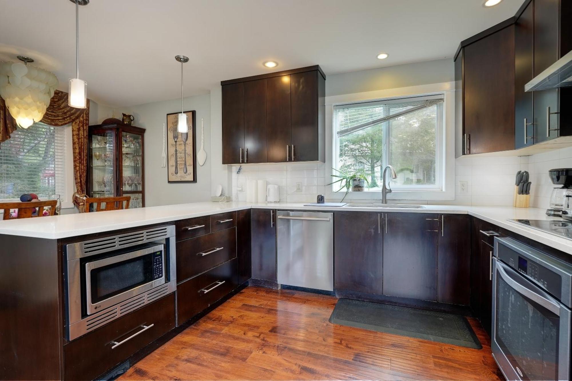 Modern In Victoria, Bc Victoria