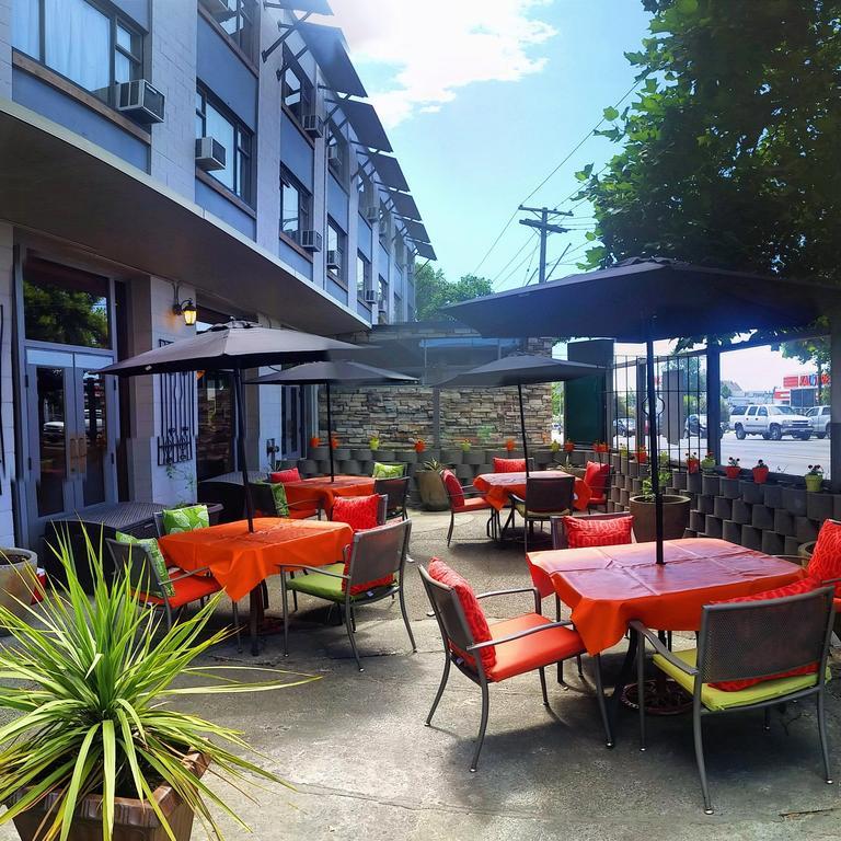 Super 8 Motel Victoria