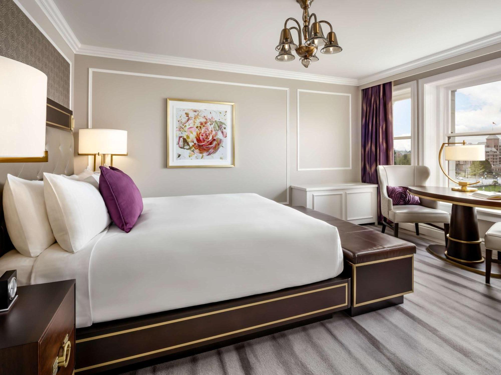 Fairmont Empress Hotel 5*