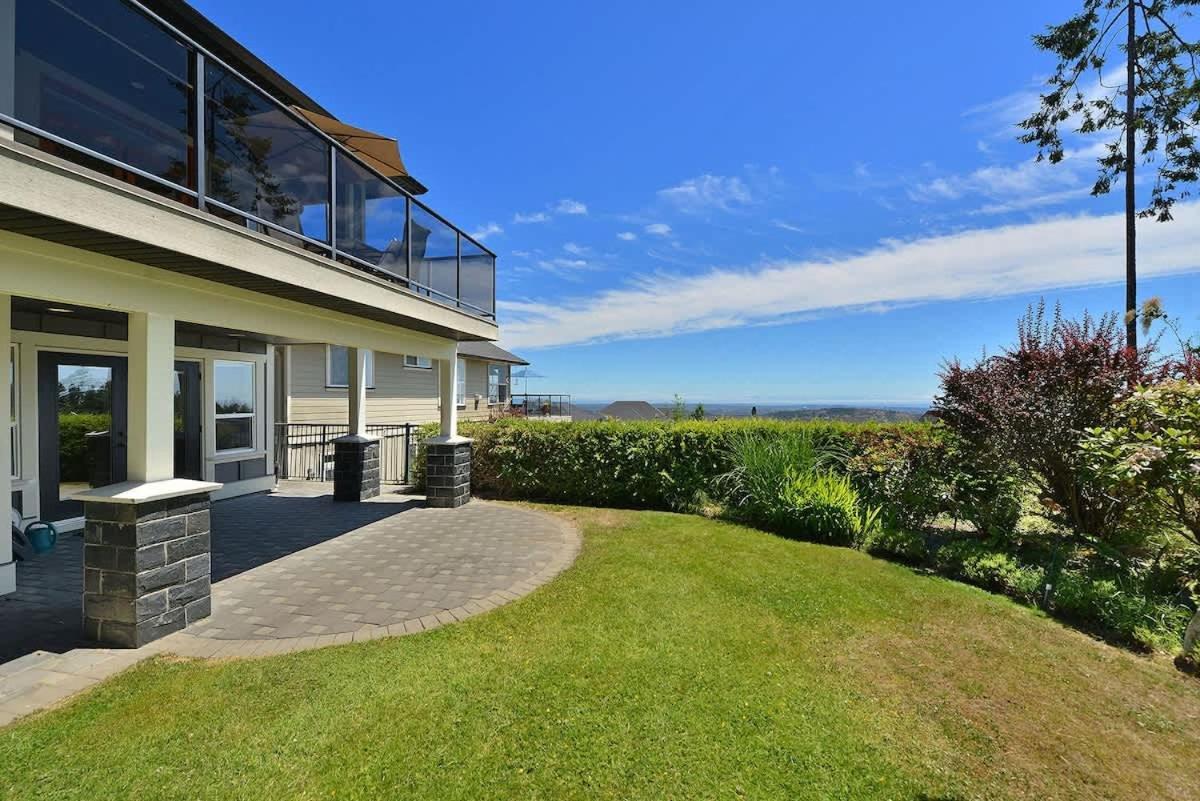 Nature's Gate Executive Estate *