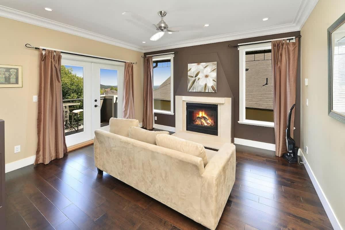 Nature's Gate Executive Estate Holiday home *