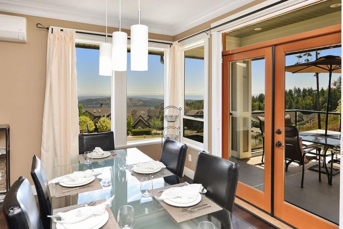 Nature's Gate Executive Estate Holiday home Victoria