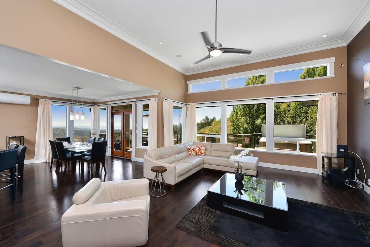 Nature's Gate Executive Estate Victoria