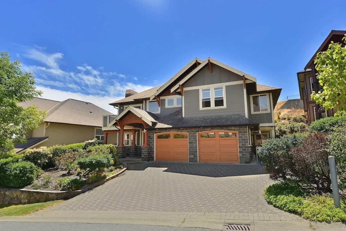 Nature's Gate Executive Estate Holiday home Victoria