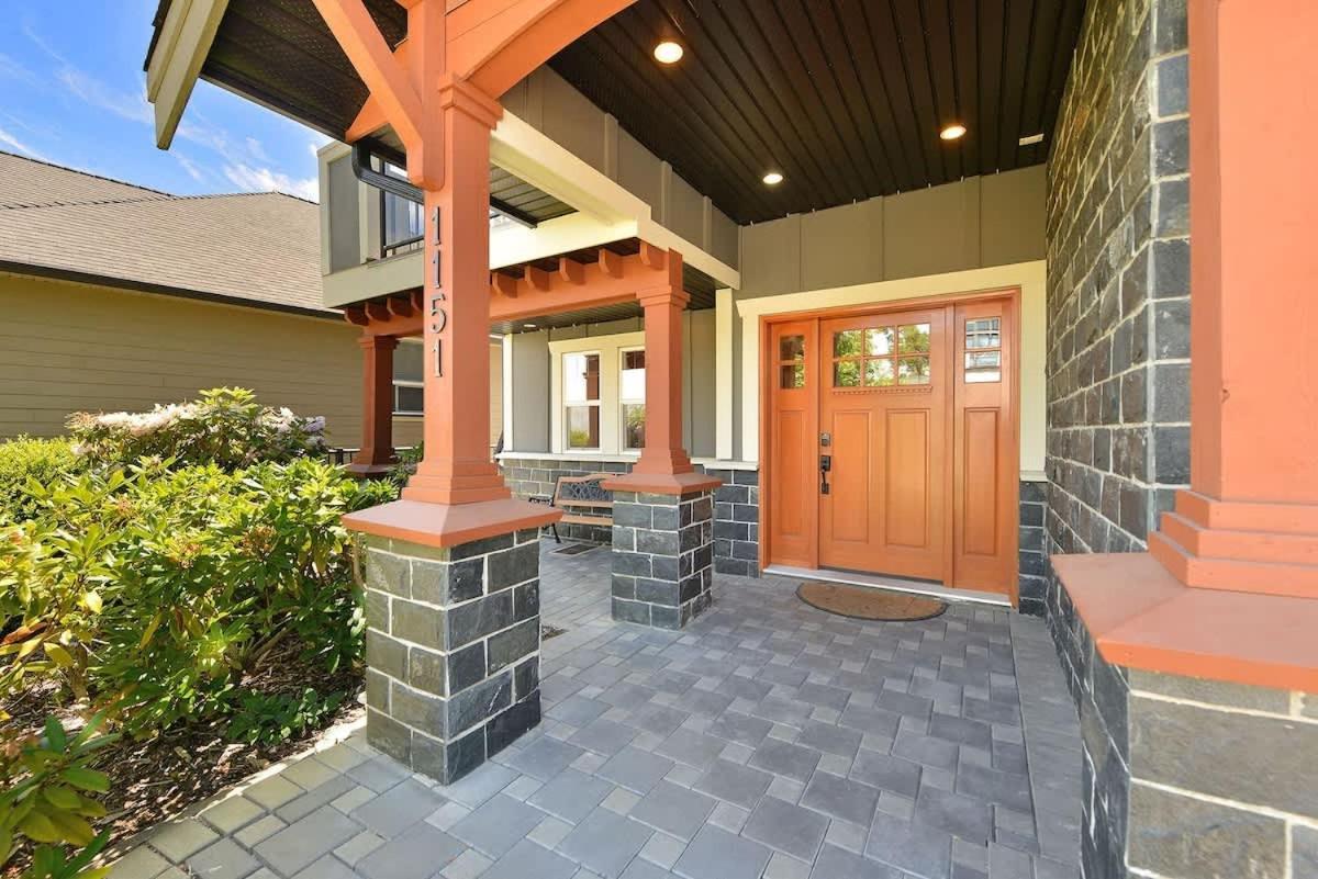 Nature's Gate Executive Estate Victoria