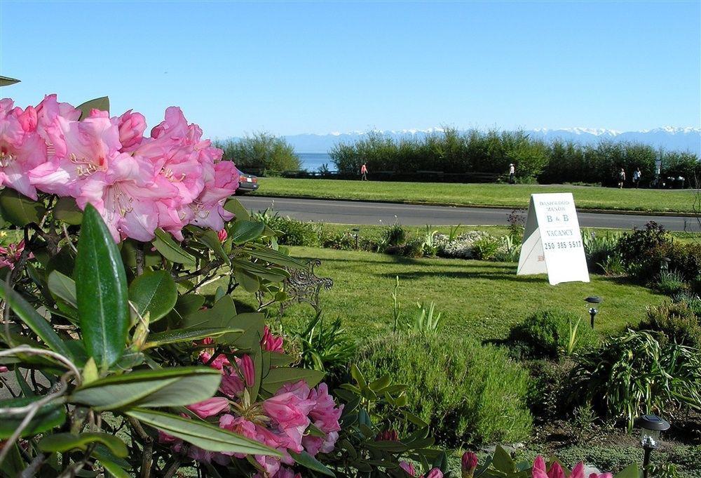Dashwood Manor Seaside Bed & Breakfast Victoria