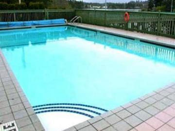 Comfort And Suites Hotel Victoria