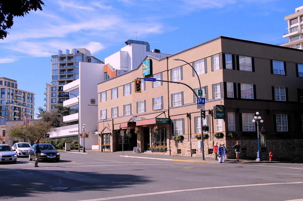 Quality Downtown Inner Harbour Pensão 3*