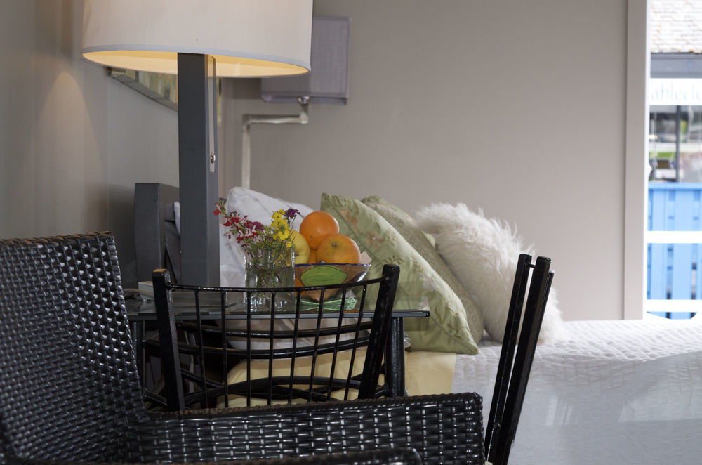 Bed & Breakfast A Float Home B&B In Fisherman'S Wharf Victoria