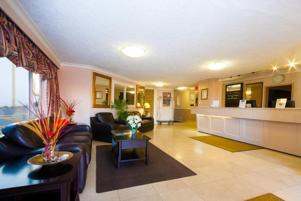 Tally Ho Hotel Victoria