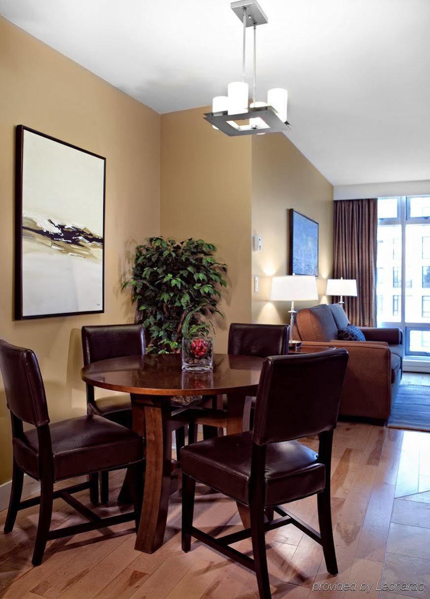 The Parkside And Hotel