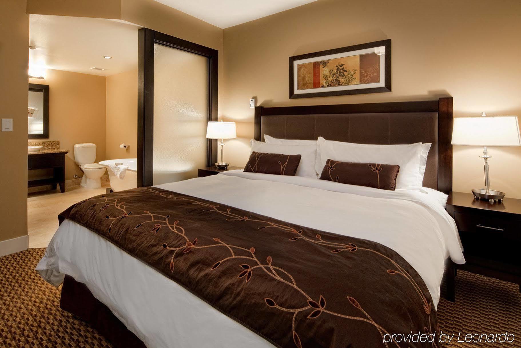 Hotel The Parkside And