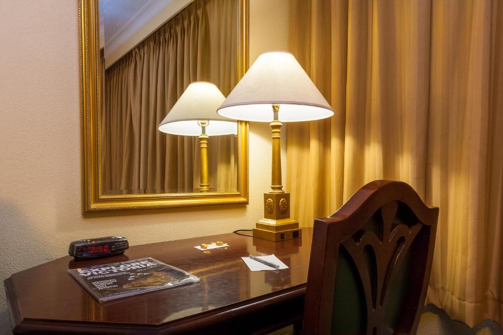 Tally Ho Hotel Victoria