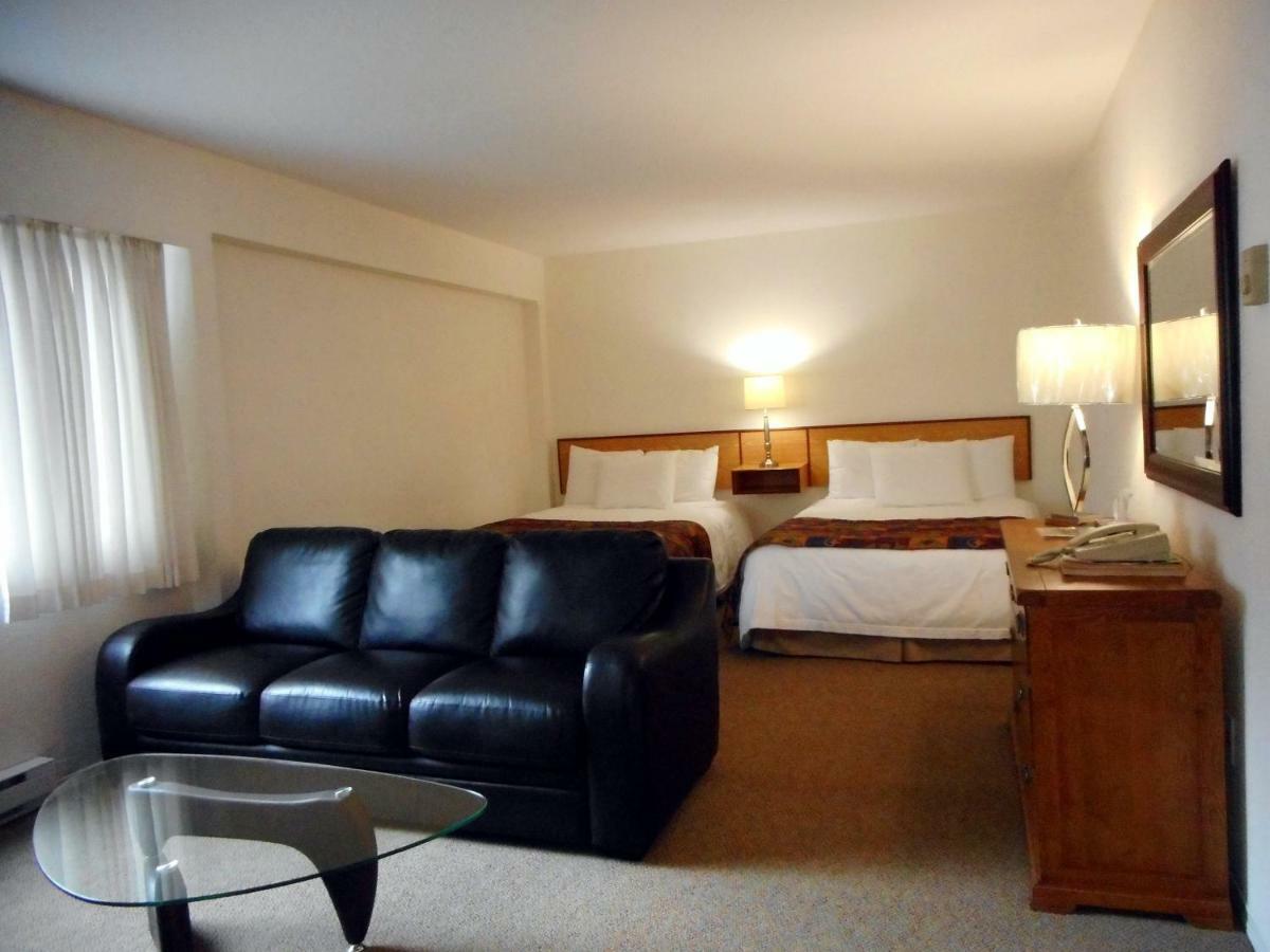 Mayfair Motel 2*