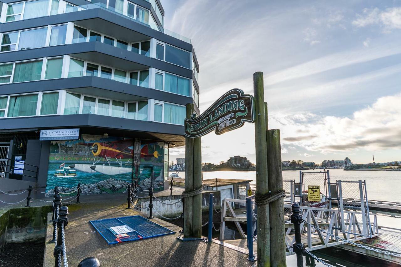 Regent Waterfront &