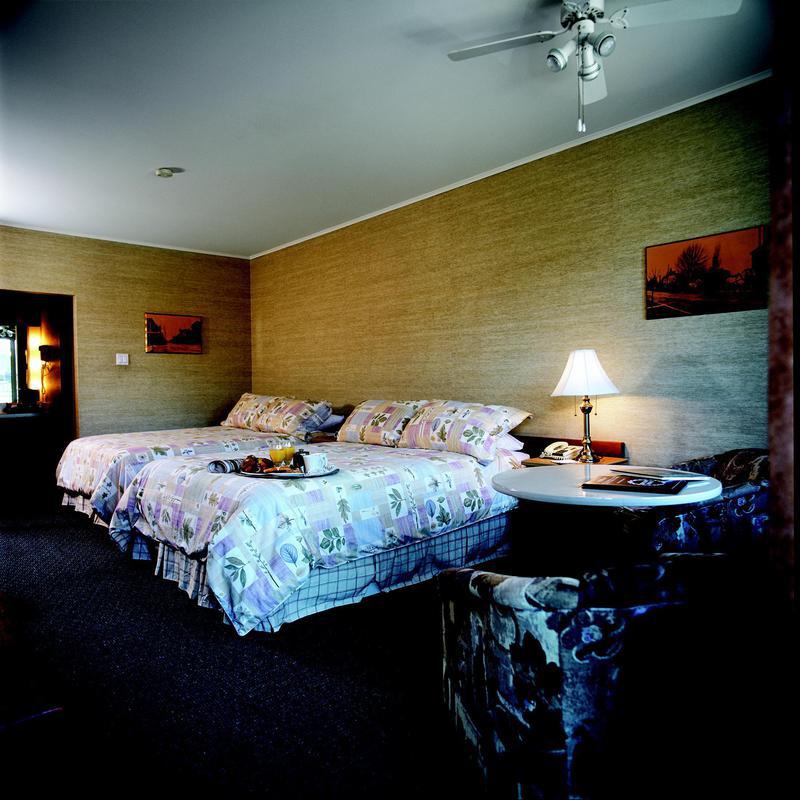 Motel Paul's Motor 2*